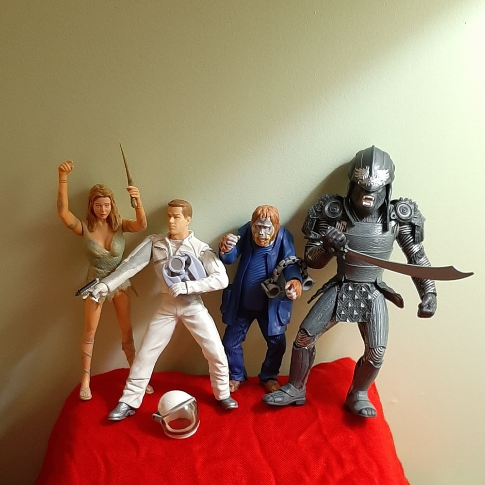 2001 Planet of the Apes Action figures